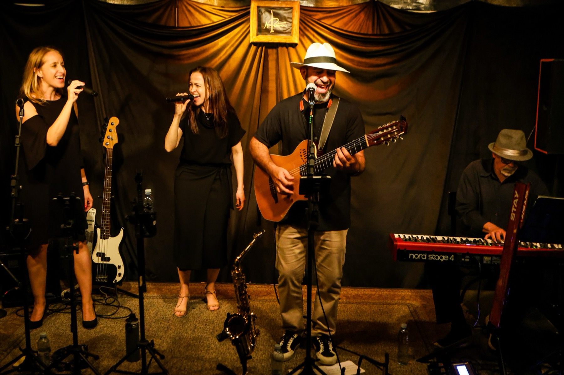 Brazil at Jazz performing live